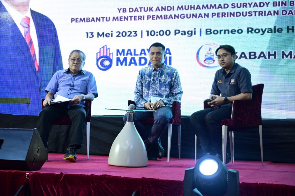 Libat Urus Usahawan Industri Kecil & Sederhana (IKS) bersama Pembantu Menteri Pembangunan Perindustrian dan Keusahawan